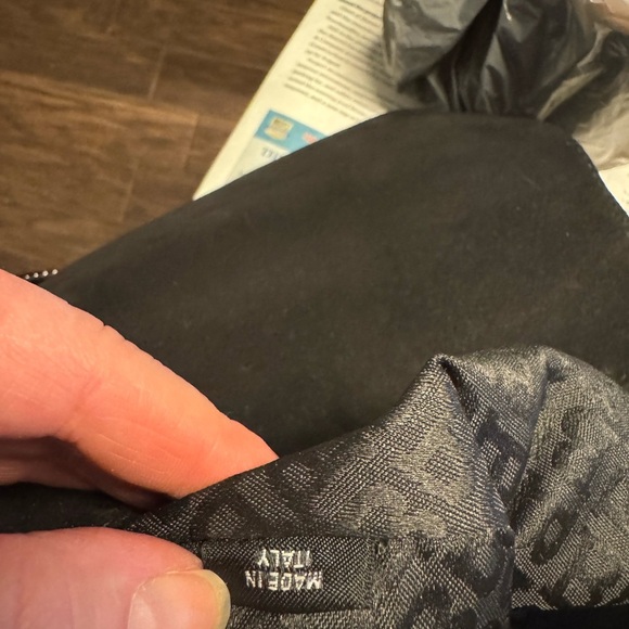 Bally Suede and Patent Leather Shoulder bag - Picture 6 of 8